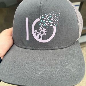 Tentree SnapBack Trucker Hat Grey Lavender Women’s